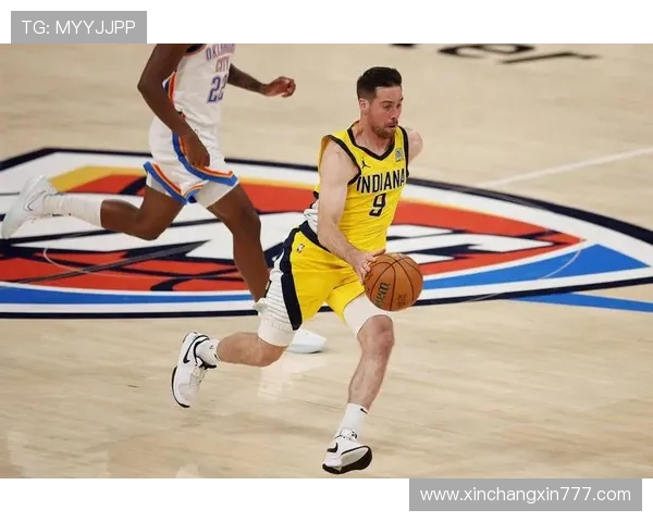 麦康奈尔精准助攻西亚卡姆强势扣篮展现个人风采